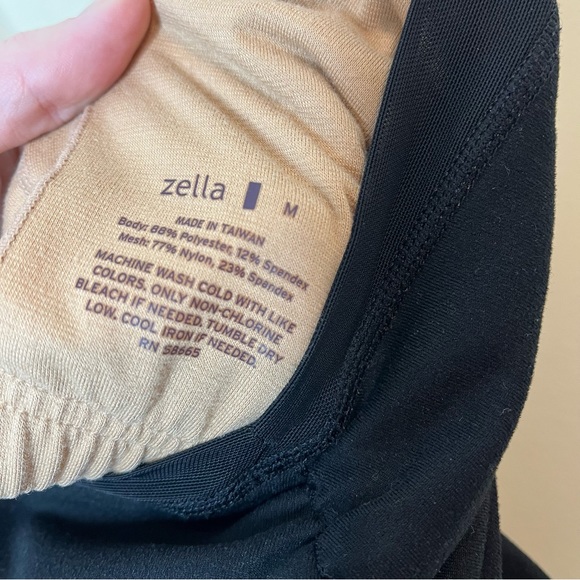 Zella Black Mesh Trim Sweetheart Ruched Neckline Workout Tank Top Size M - Picture 8 of 11